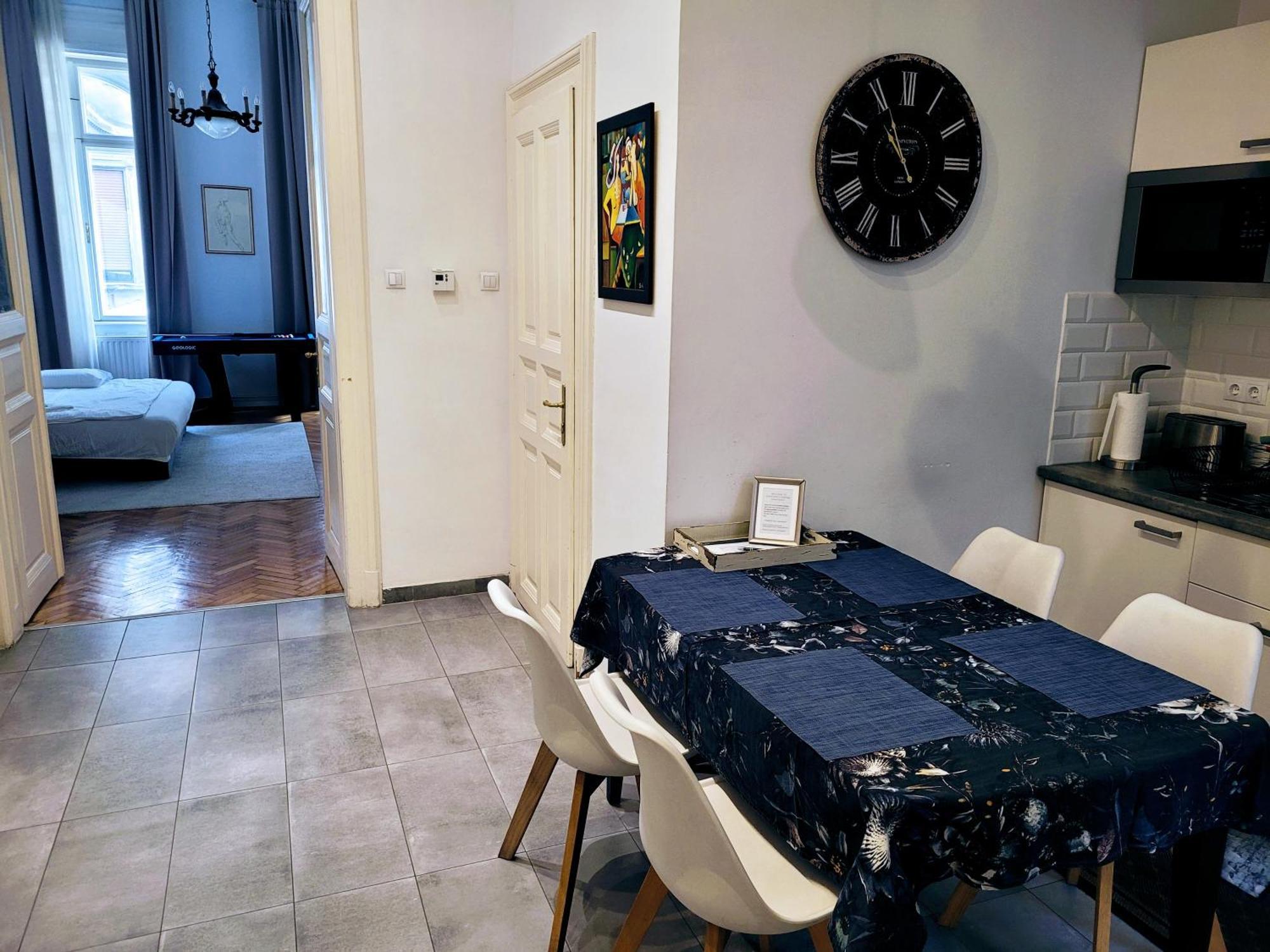 Christoph'S Central Apartment Budapest Exterior foto